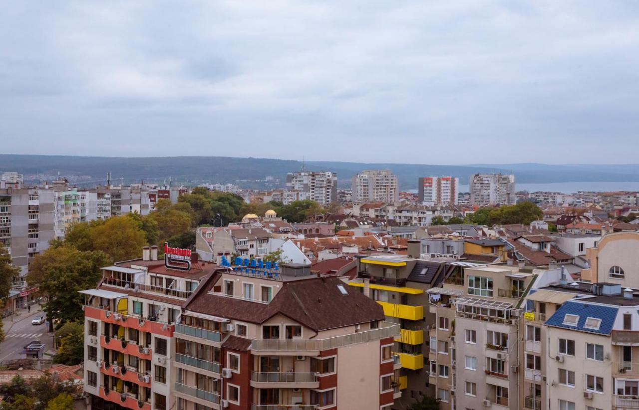 Синьо Лято Varna Exterior photo
