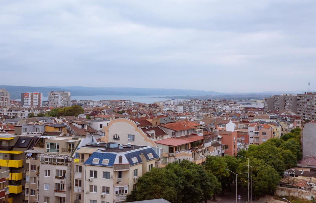 Синьо Лято Varna Exterior photo